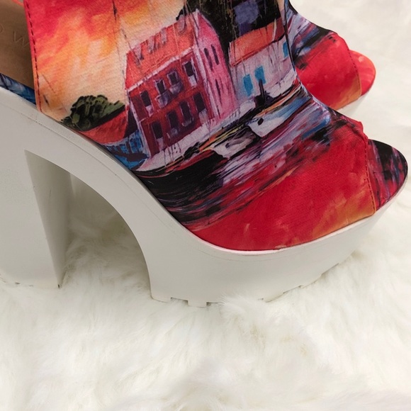 Wild Diva Platform Peep Toe Heels - Picture 8 of 8